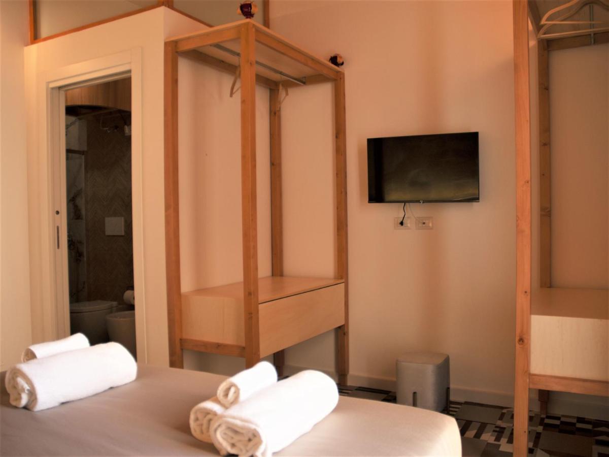 La Felicia Hotel Бари Екстериор снимка